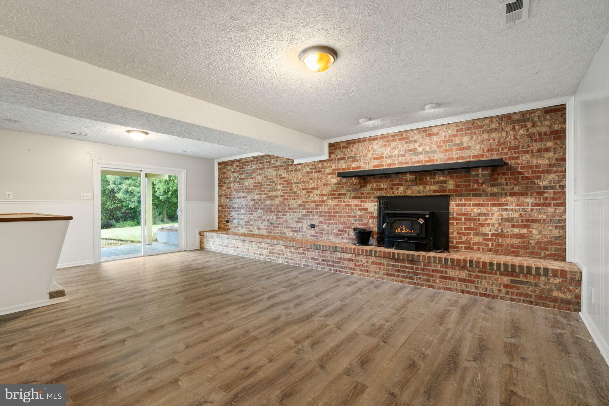 1585 Mountain View Road Stafford, VA 22554 - Photo 26 of 41