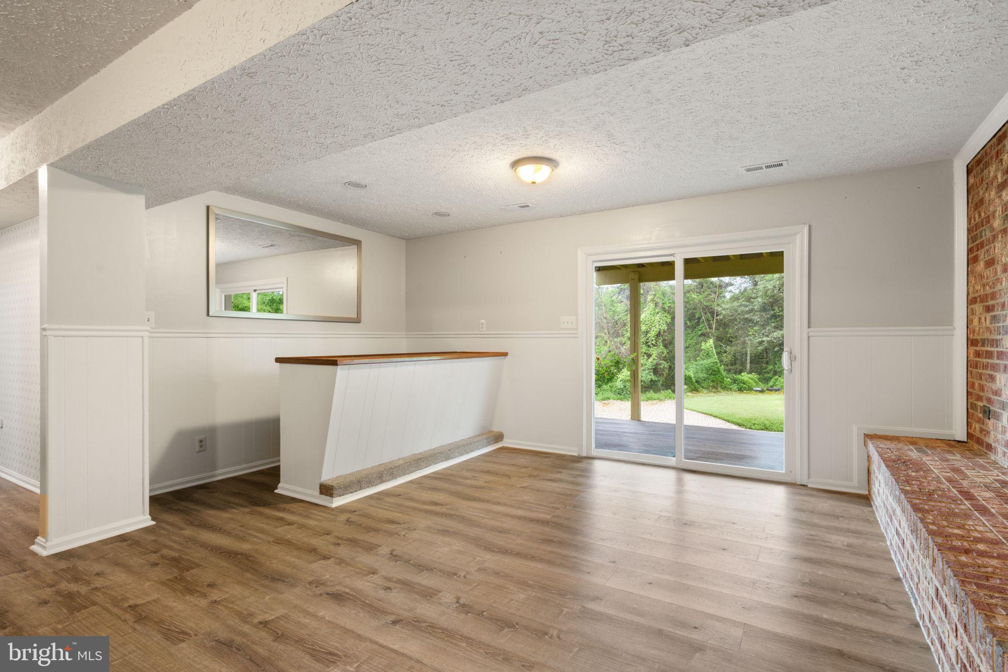 1585 Mountain View Road Stafford, VA 22554 - Photo 27 of 41