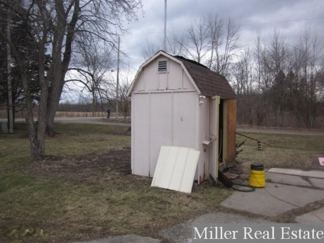 3288 Barber Road Hastings, MI 49058 - Photo 16 of 17 IMG_3676