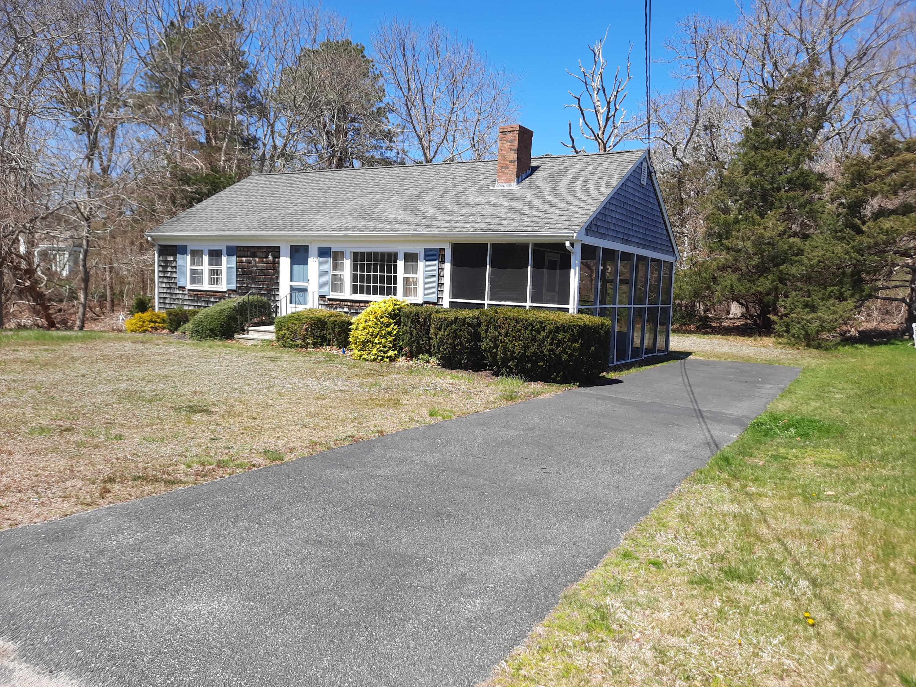 172 New Boston Road Dennis, MA 02638 - Photo 2 of 16 20220420_122647