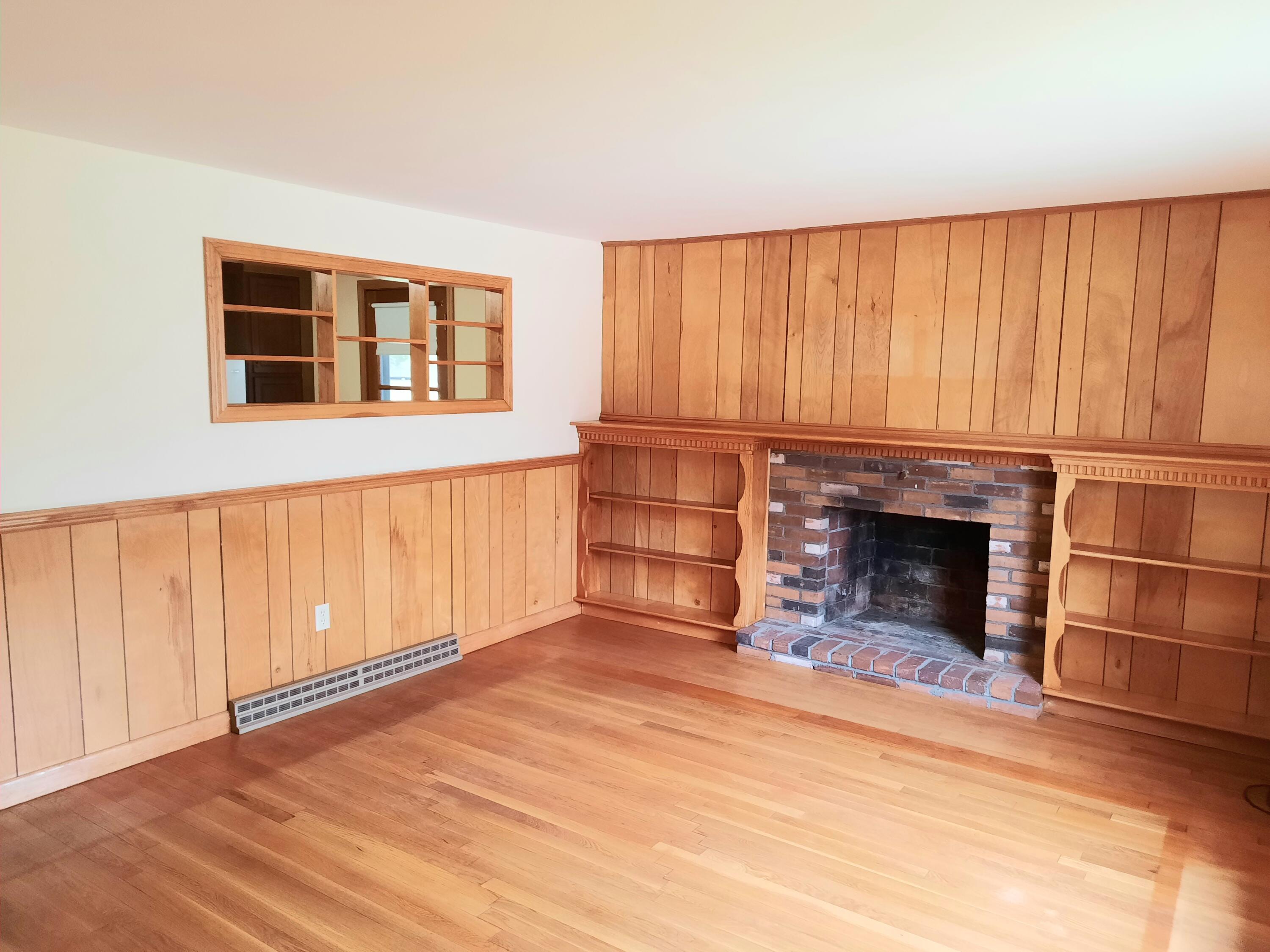 172 New Boston Road Dennis, MA 02638 - Photo 4 of 16 20220510_105443