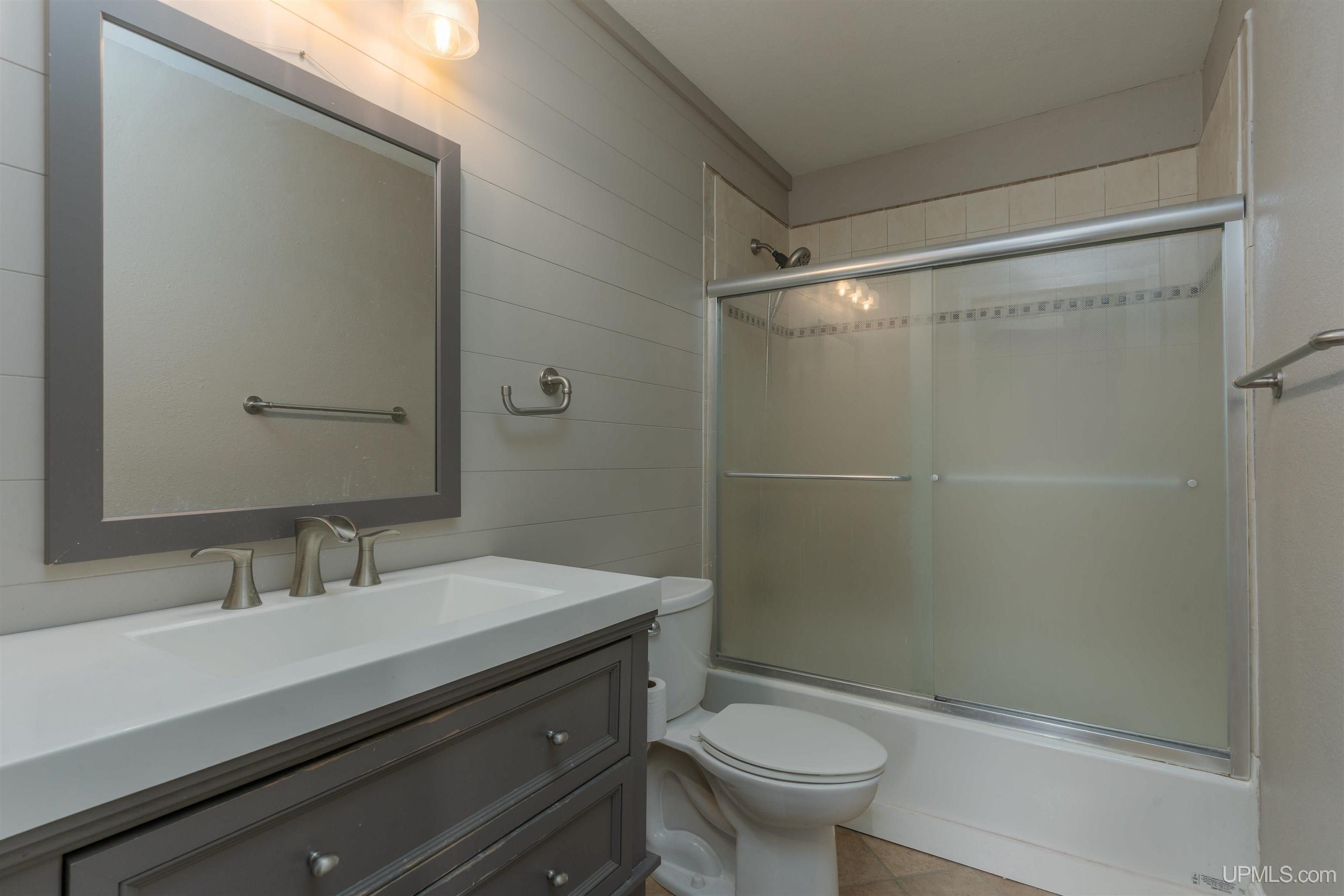 140 Sunset Shores Road Iron River, MI 49935 - Photo 21 of 61