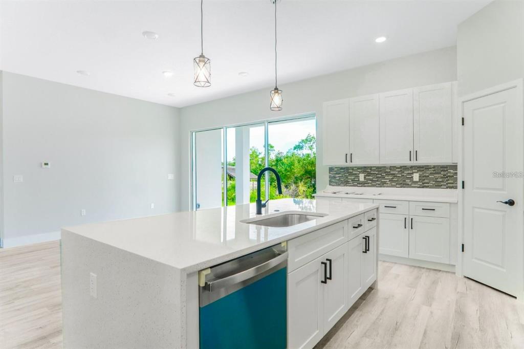 3076 Southwest 168th Loop Ocala, FL 34473 - Photo 2 of 28