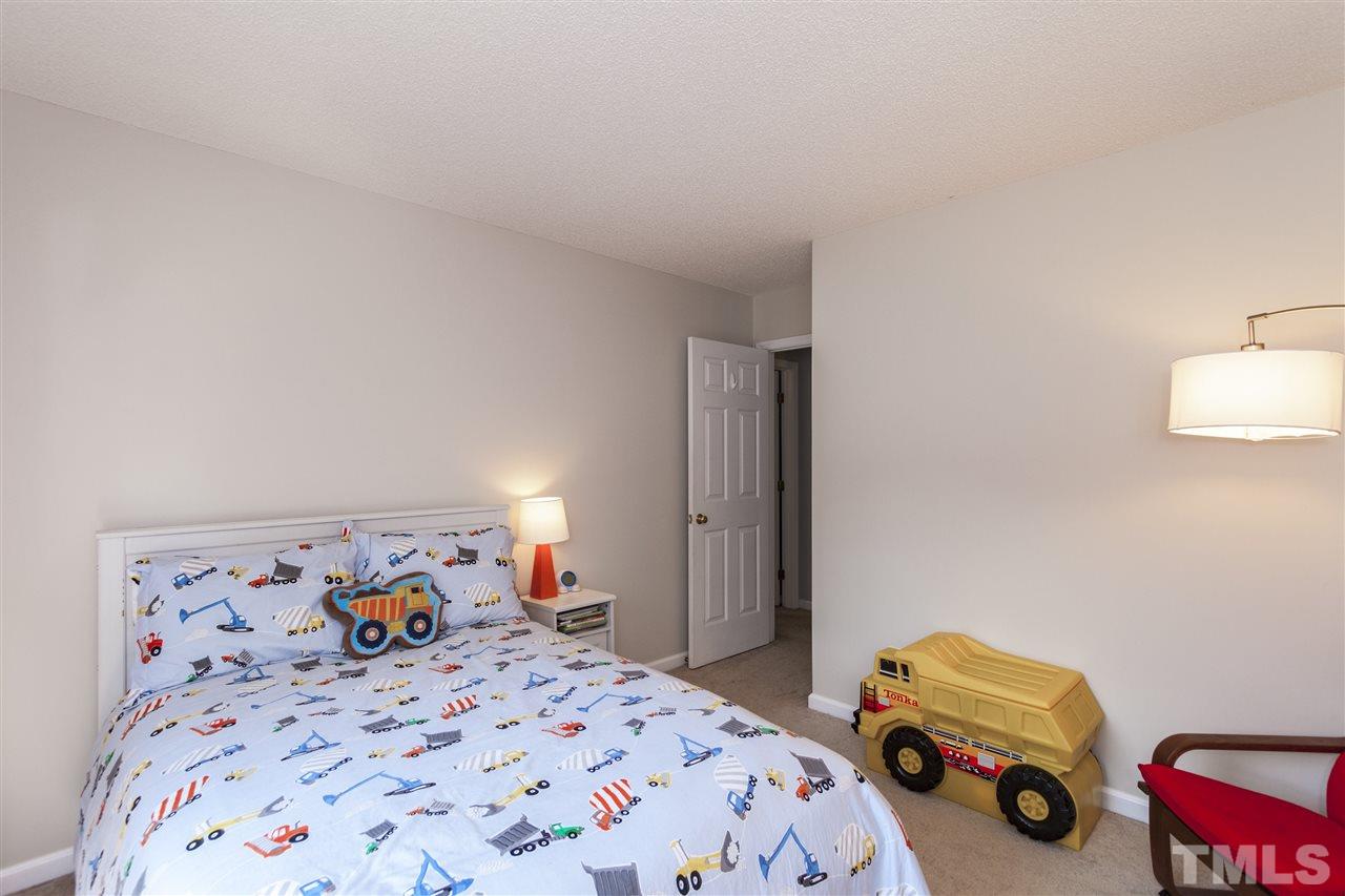 2312 Kendricks Court Raleigh, NC 27613 - Photo 12 of 21