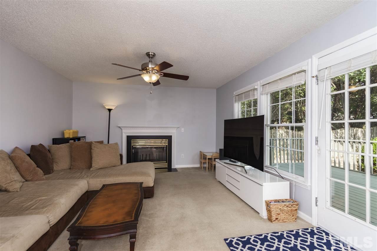 2312 Kendricks Court Raleigh, NC 27613 - Photo 6 of 21