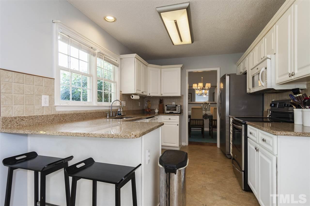 2312 Kendricks Court Raleigh, NC 27613 - Photo 10 of 21