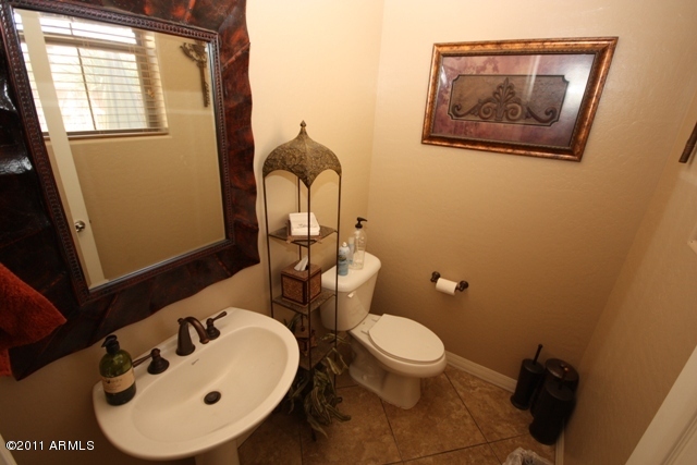 6287 South Rochester Drive Gilbert, AZ 85298 - Photo 14 of 35 Downstairs Half Bath