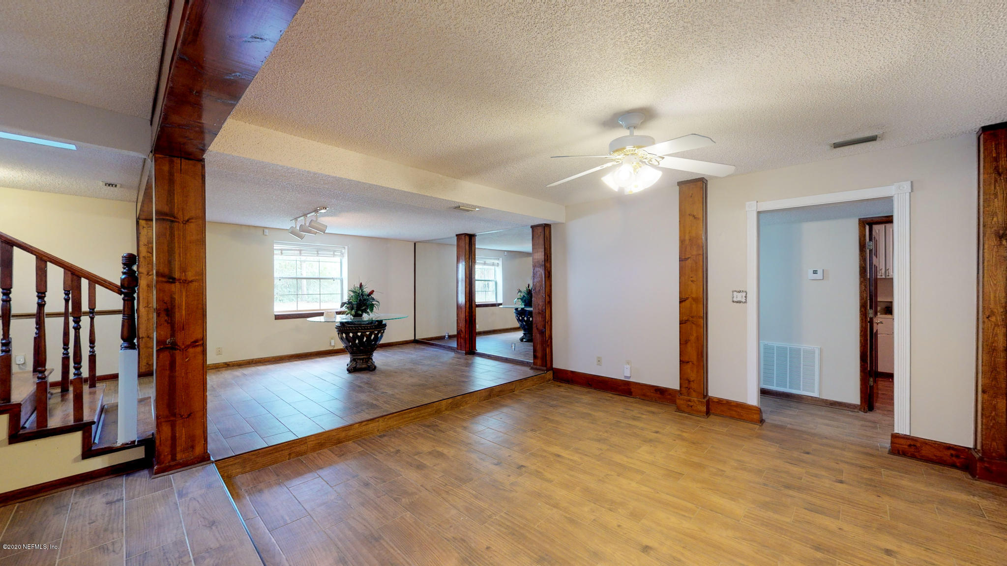 4524 Hood Road Jacksonville, FL 32257 - Photo 15 of 70 living room