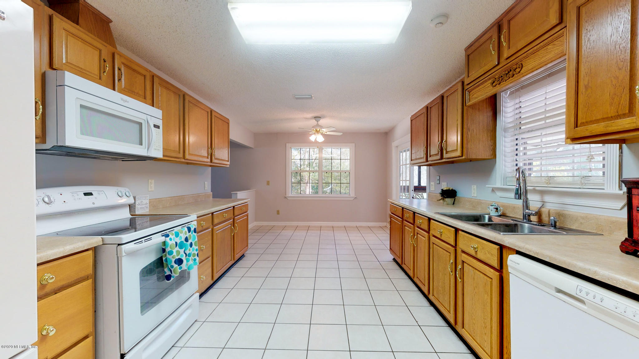 4524 Hood Road Jacksonville, FL 32257 - Photo 40 of 70 Kitchen (2)