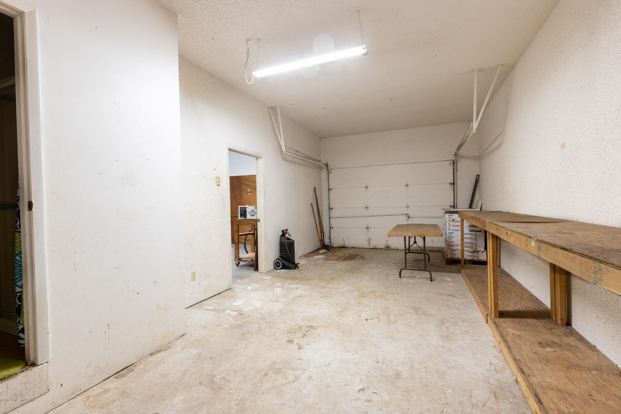 4524 Hood Road Jacksonville, FL 32257 - Photo 52 of 70 Garage