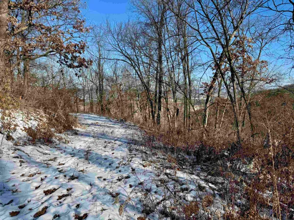 $600,000 | 16410 Waltz Lane, Boscobel, WI 53805