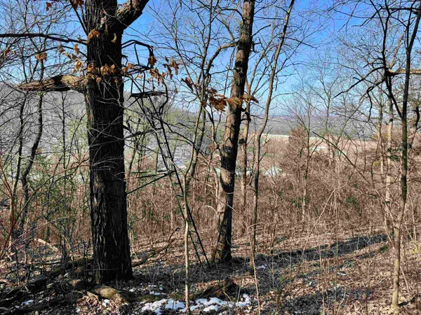 $600,000 | 16410 Waltz Lane, Boscobel, WI 53805