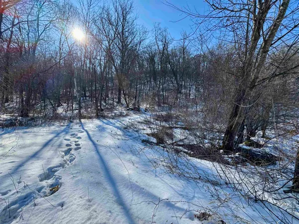 $600,000 | 16410 Waltz Lane, Boscobel, WI 53805