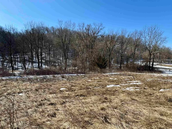 $600,000 | 16410 Waltz Lane, Boscobel, WI 53805