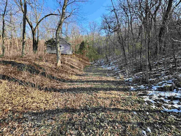 $600,000 | 16410 Waltz Lane, Boscobel, WI 53805