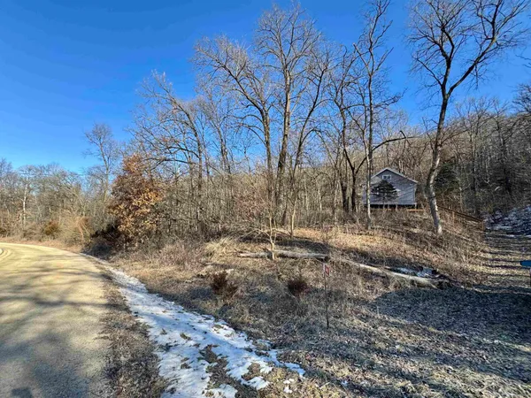 $600,000 | 16410 Waltz Lane, Boscobel, WI 53805