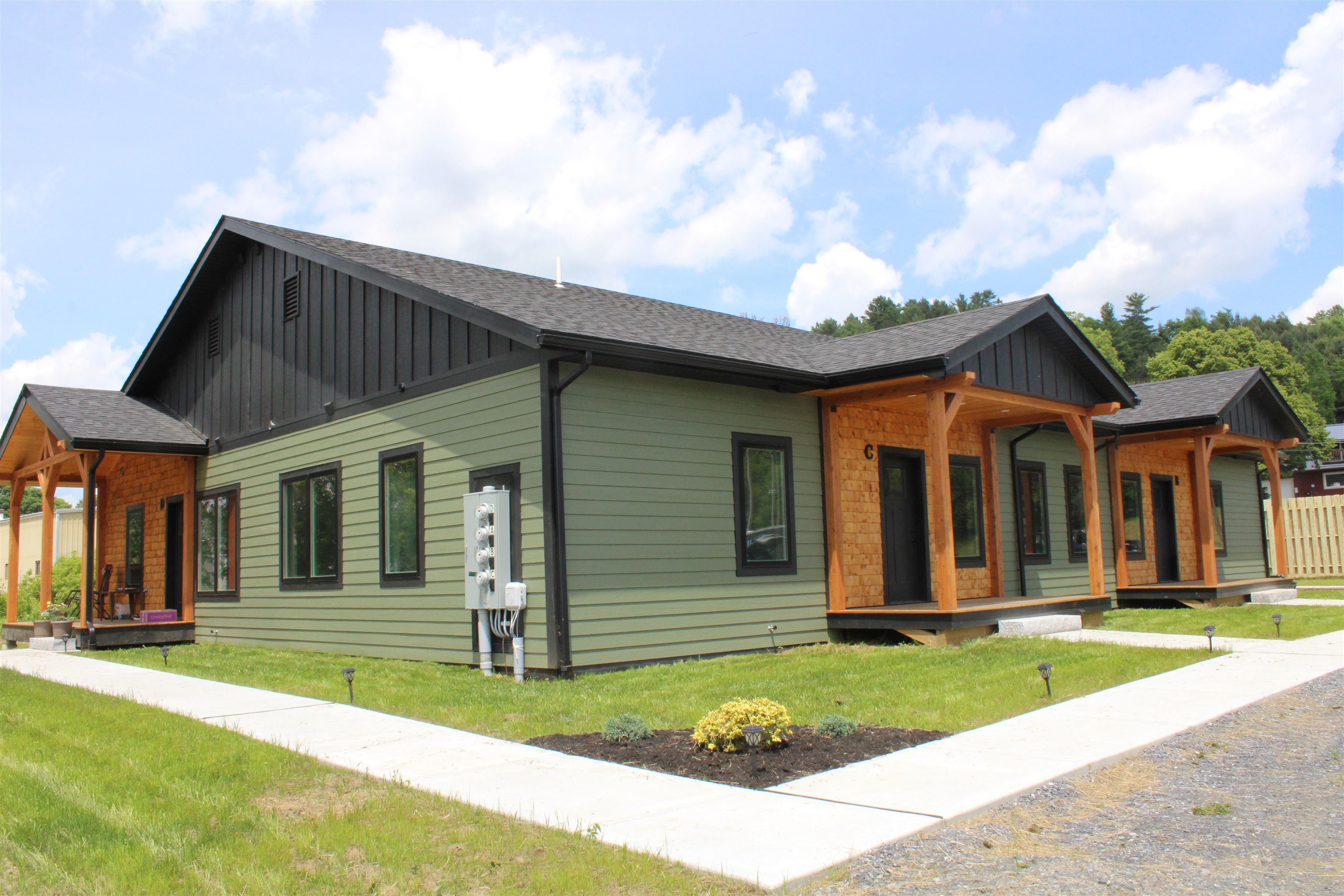 481 Gilman Road Lyndon, VT 05850 - Photo 2 of 11