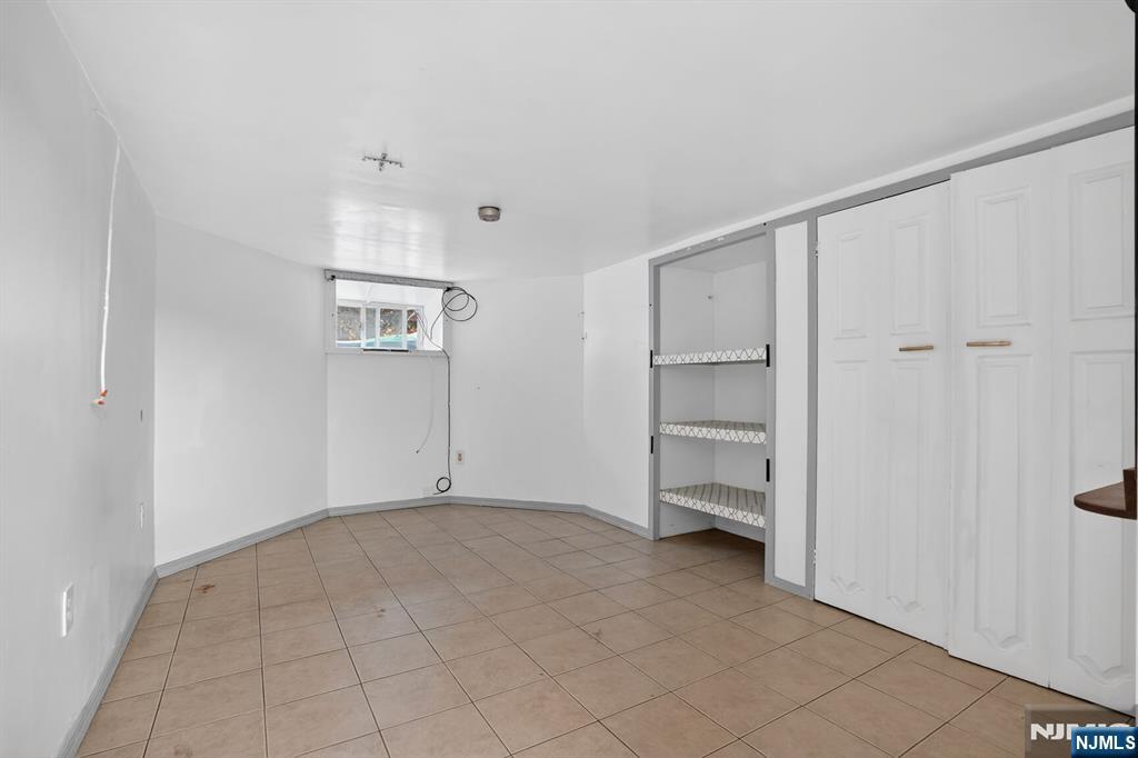 1110 Hampton Place Elizabeth, NJ 07201 - Photo 11 of 23 a view of an empty room