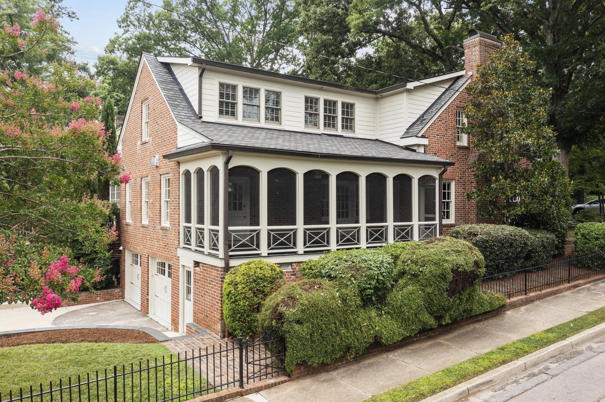 224 Hawthorne Road Raleigh, NC 27605 - Photo 2 of 46 Photo 3