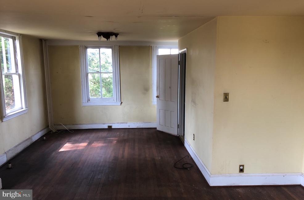 474 White Pine Road Columbus, NJ 08022 - Photo 8 of 17 Gallery Image 8