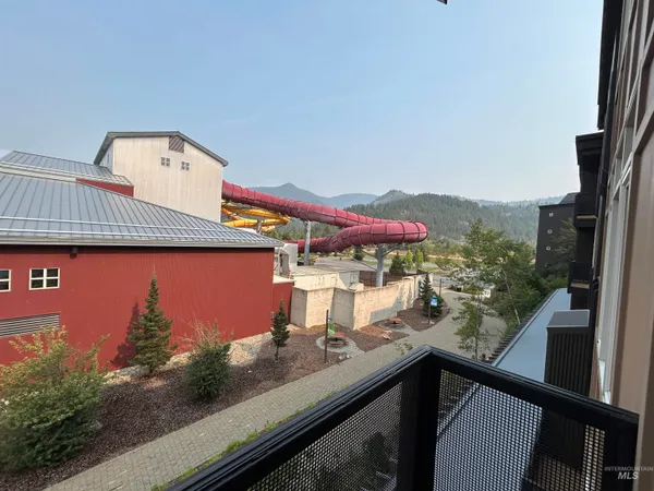 $181,900 | 150 Morning Star Drive, Unit 371, Kellogg, ID 83837