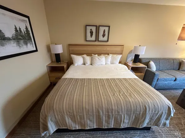 $181,900 | 150 Morning Star Drive, Unit 371, Kellogg, ID 83837