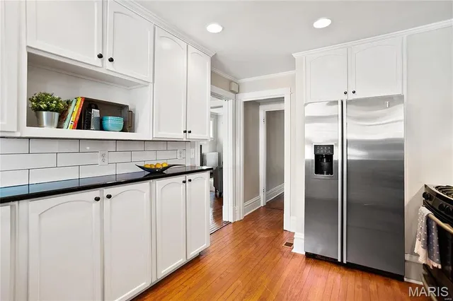 $398,500 | 10 Lawn Place, St. Louis, MO 63110