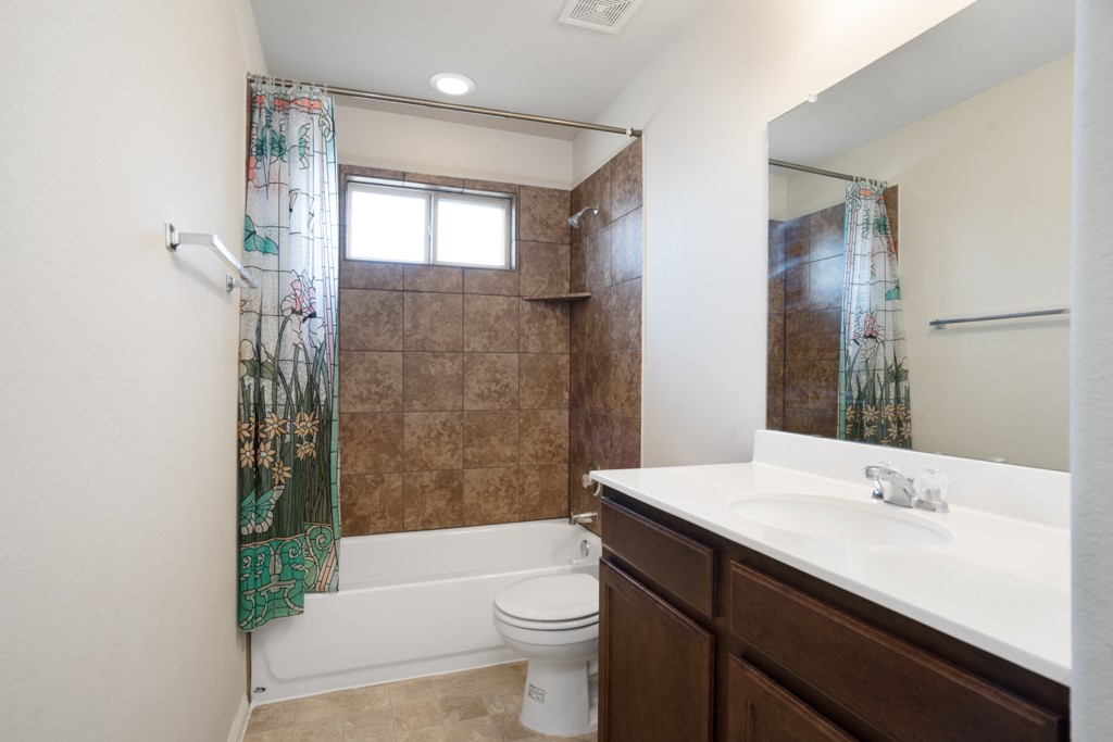 156 Triumph Road Buda, TX 78610 - Photo 11 of 24