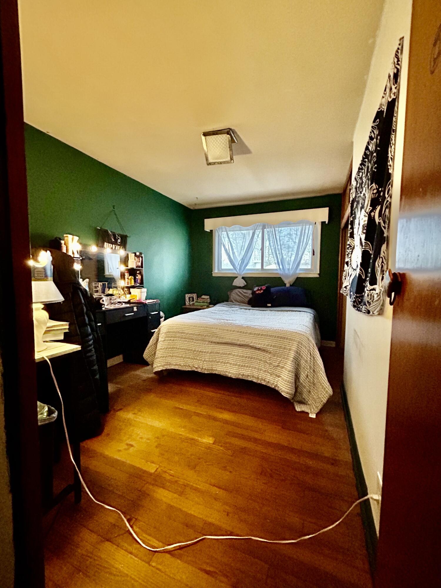 1580 Sunview Street Muskegon, MI 49445 - Photo 13 of 18 IMG_2854