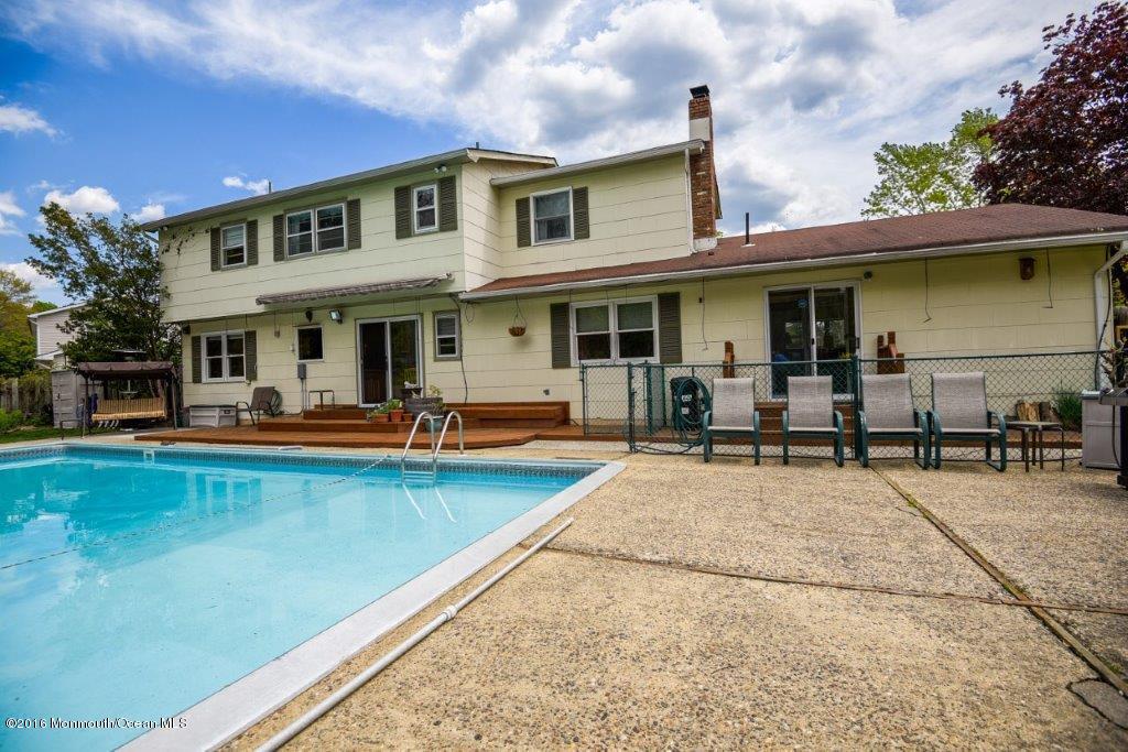 16 Pepperridge Road Howell, NJ 07731 - Photo 21 of 21 Rear View of House