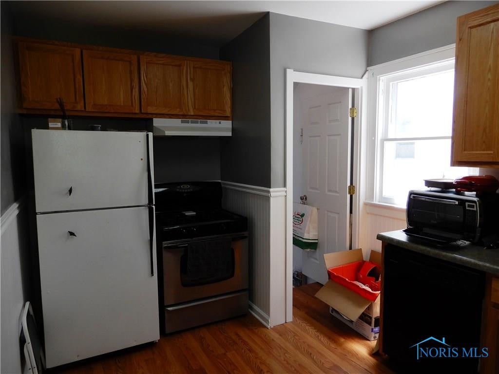 2046 Mansfield Road Toledo, OH 43613 - Photo 7 of 11 Gallery Image 7