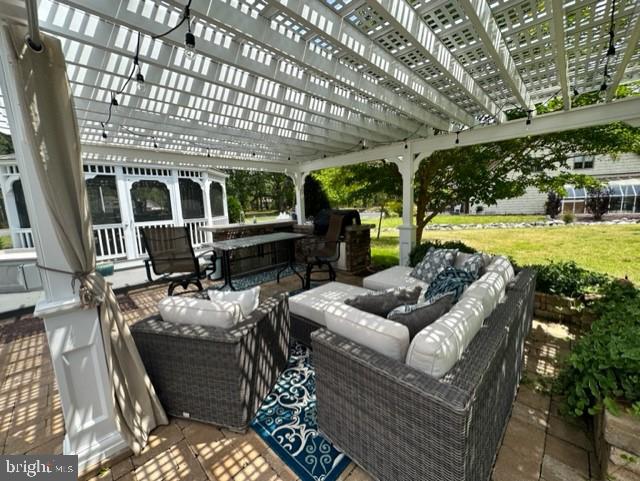 26463 Asbury Avenue Crisfield, MD 21817 - Photo 31 of 94 a view of living room filled with furniture and garden