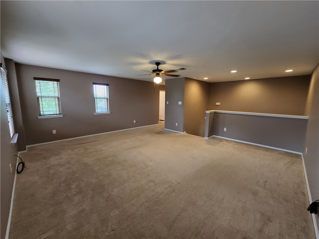 222 Telluride Drive Georgetown, TX 78626 - Photo 15 of 38