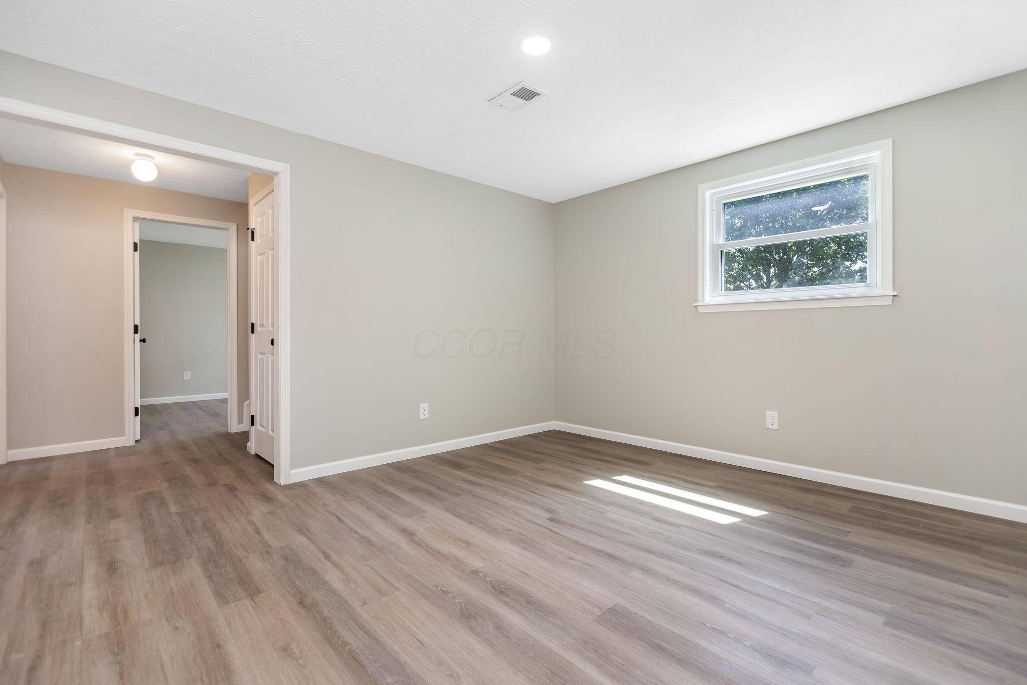 3883 Edendale Road Columbus, OH 43207 - Photo 32 of 50