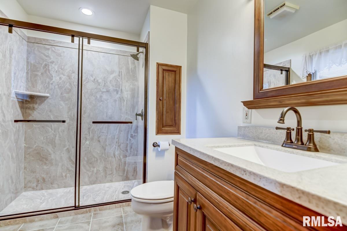 111 Allegheny Road Rochester, IL 62563 - Photo 17 of 36
