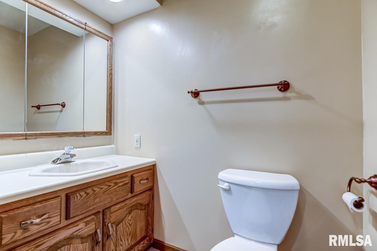 111 Allegheny Road Rochester, IL 62563 - Photo 24 of 36