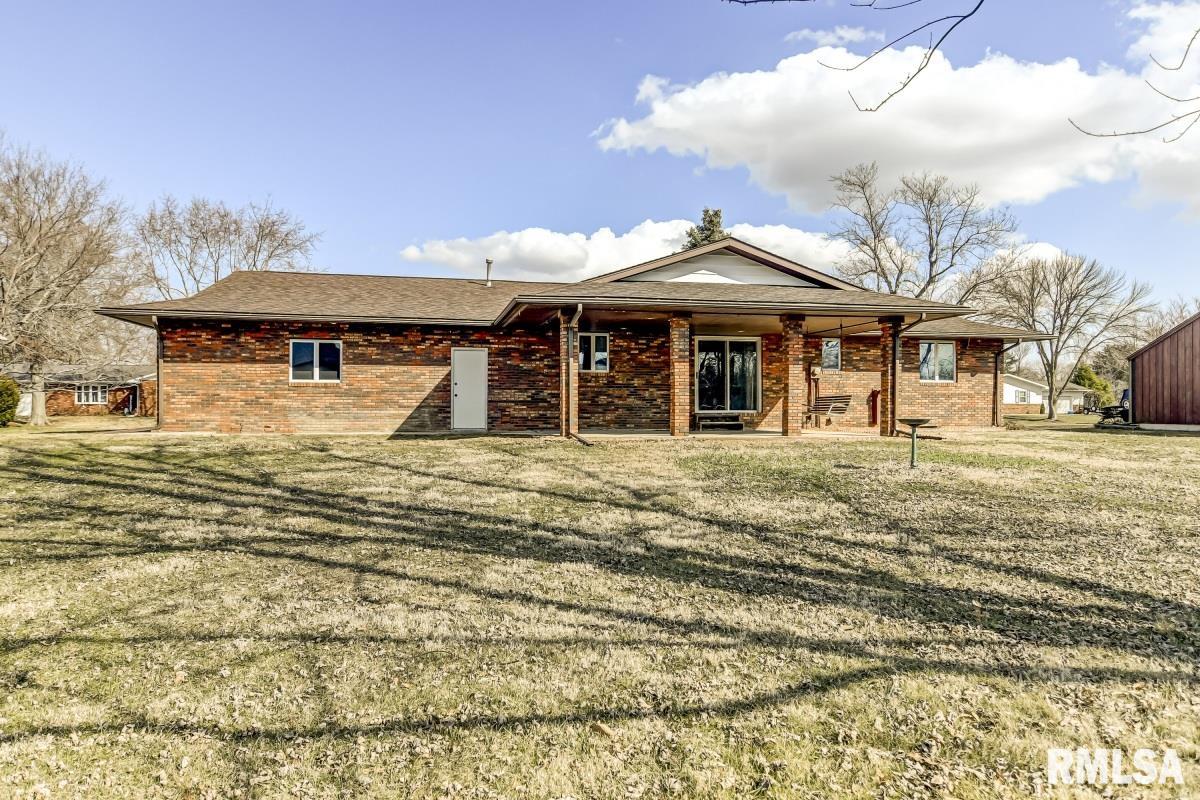 111 Allegheny Road Rochester, IL 62563 - Photo 34 of 36