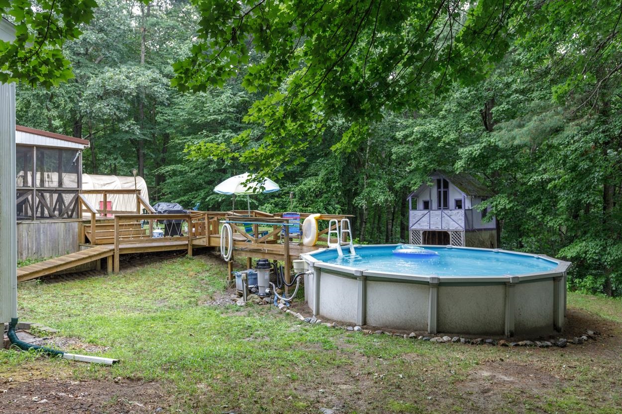 18 Garvin Road Derry, NH 03038 - Photo 26 of 40 Gallery Image 26