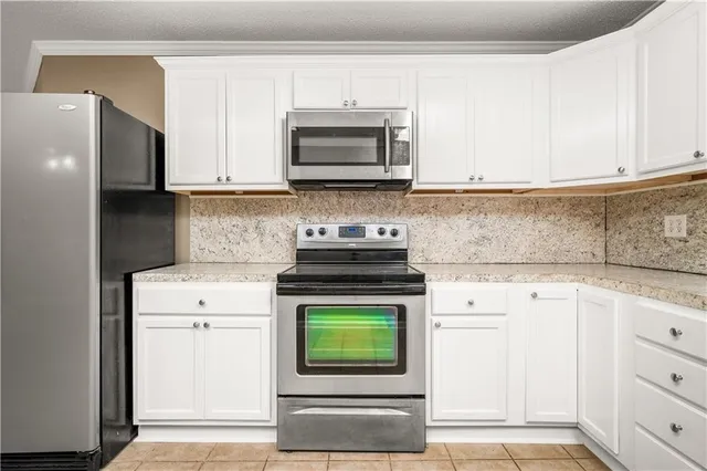 $135,000 | 108 East Hampton Drive, Pineville, LA 71360