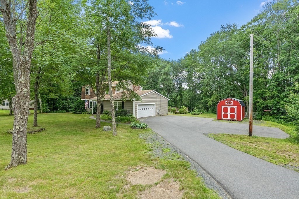 1449 Petersham Road Athol, MA 01331 - Photo 3 of 42