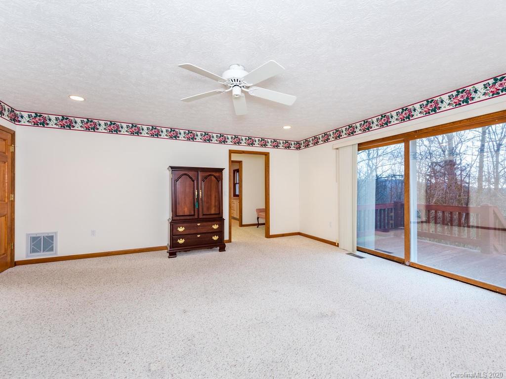 203 Low Gap Road Hendersonville, NC 28792 - Photo 14 of 30 Gallery Image 14