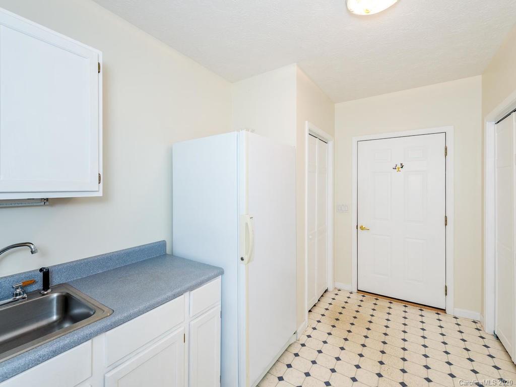 203 Low Gap Road Hendersonville, NC 28792 - Photo 22 of 30 Gallery Image 22