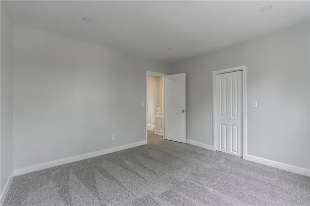 $159,000 | 410 Kensington Avenue, Kansas City, MO 64124