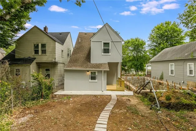 $159,000 | 410 Kensington Avenue, Kansas City, MO 64124