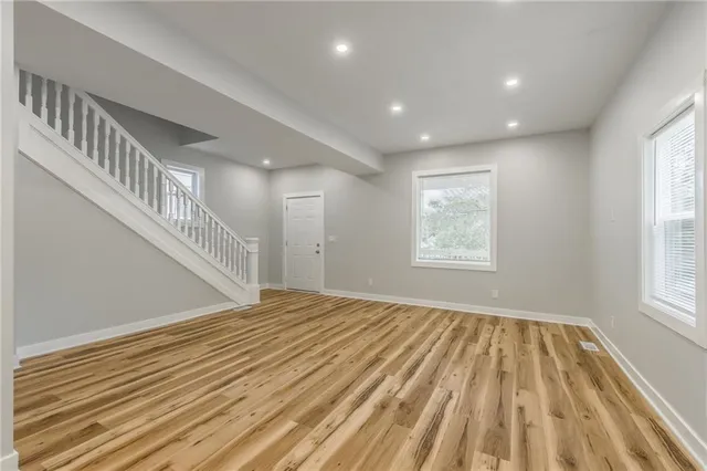 $159,000 | 410 Kensington Avenue, Kansas City, MO 64124