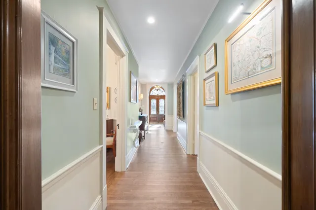 $689,000 | 2962 Midland Avenue, Memphis, TN 38111