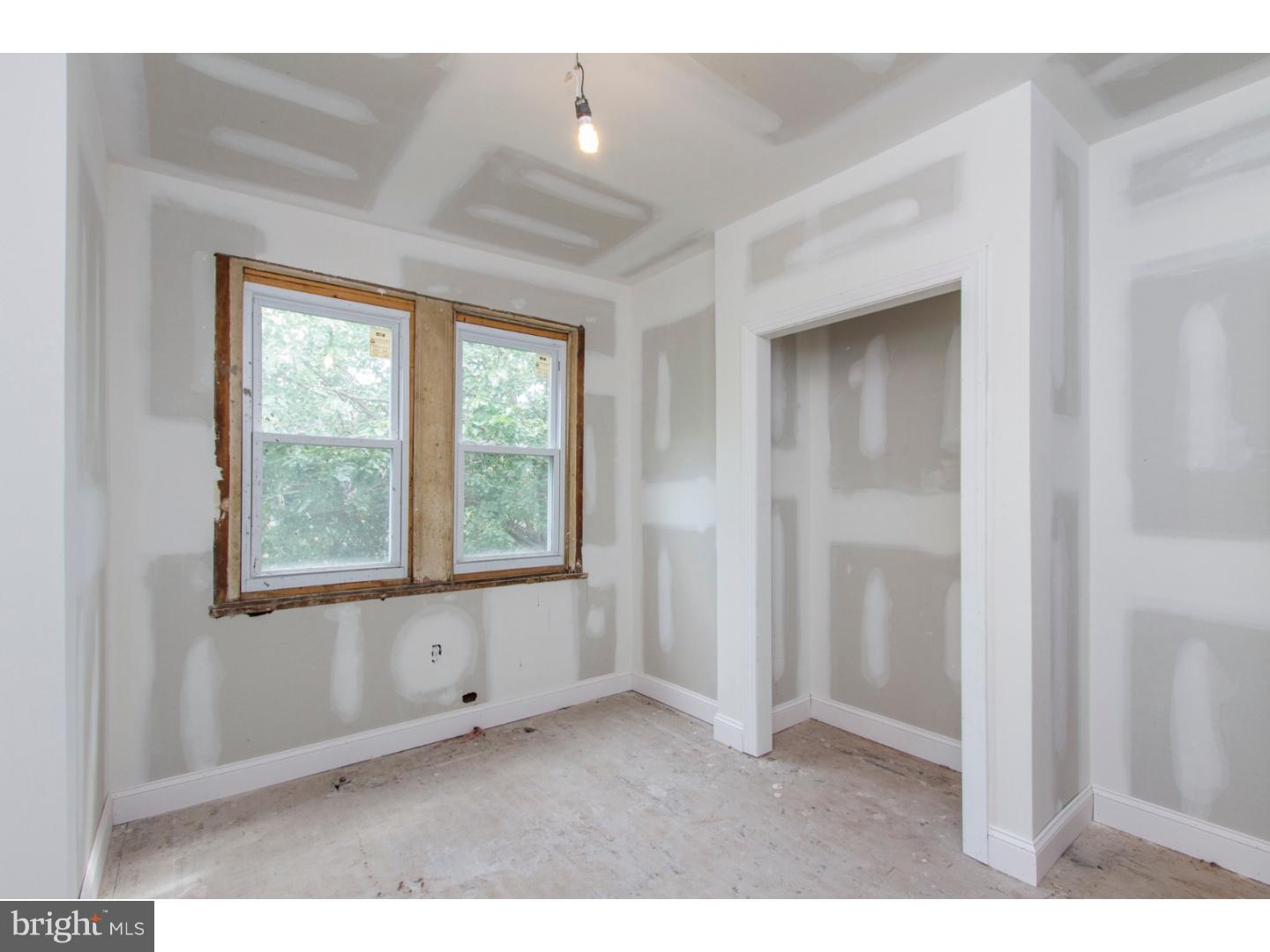 3116 Tasker Street Philadelphia, PA 19145 - Photo 10 of 11 Gallery Image 10