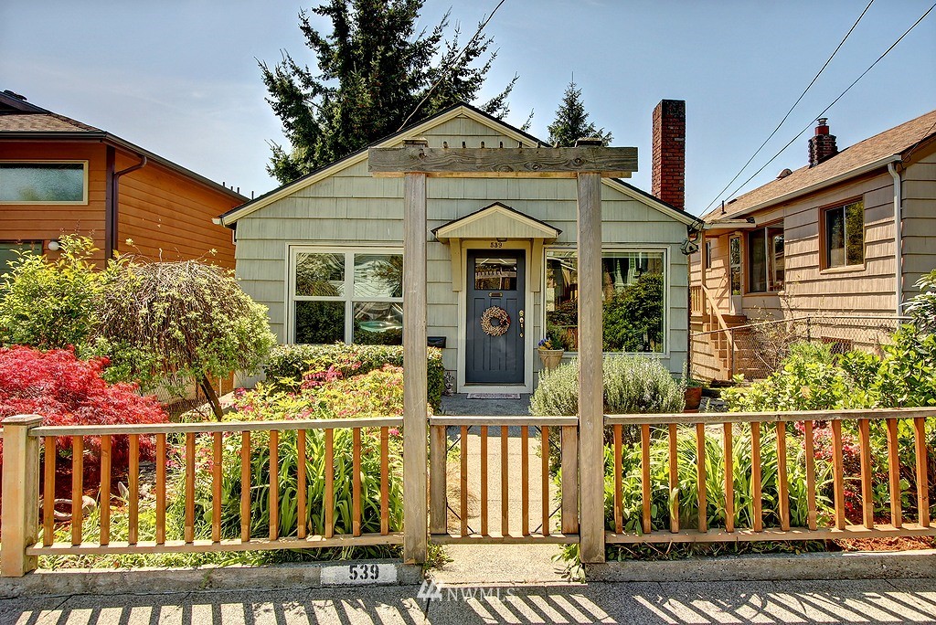 539 North 73rd Street Seattle, WA 98103 - Photo 1 of 7 Gallery Image 1
