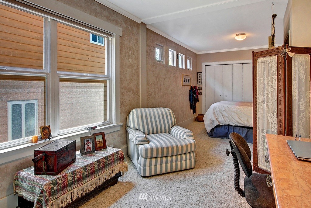 539 North 73rd Street Seattle, WA 98103 - Photo 7 of 7 Gallery Image 7