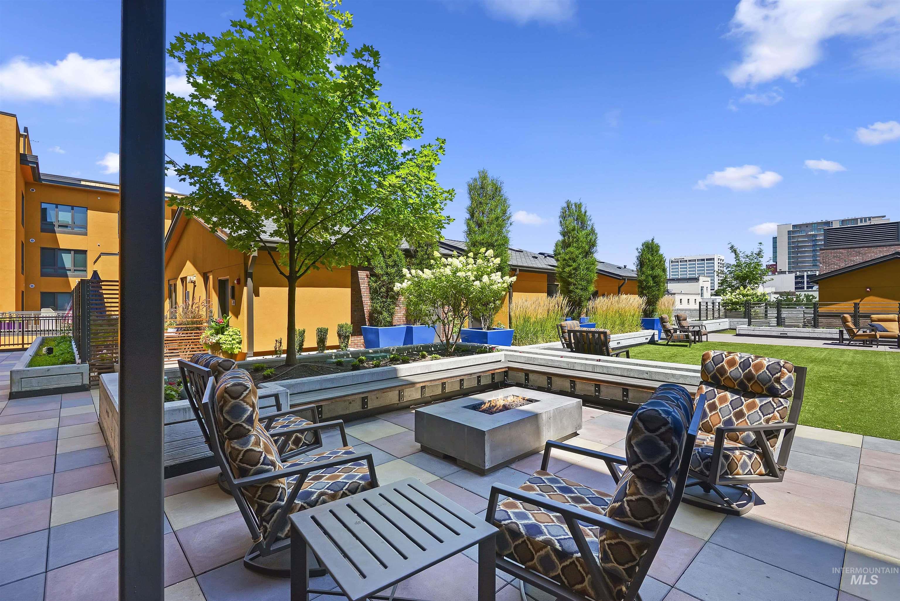 611 South 8th Street, Unit 401 Boise, ID 83702 - Photo 23 of 34